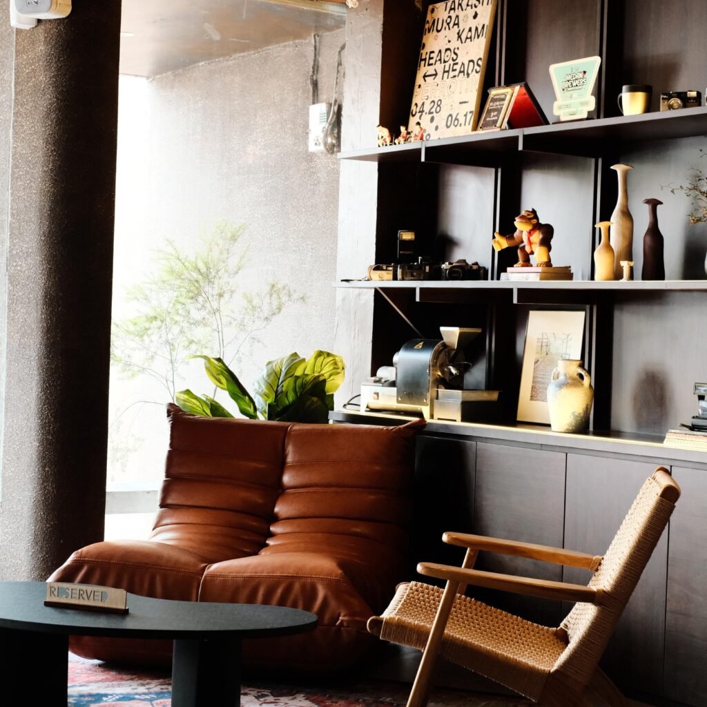 Bauhaus lounge chair Indonesia